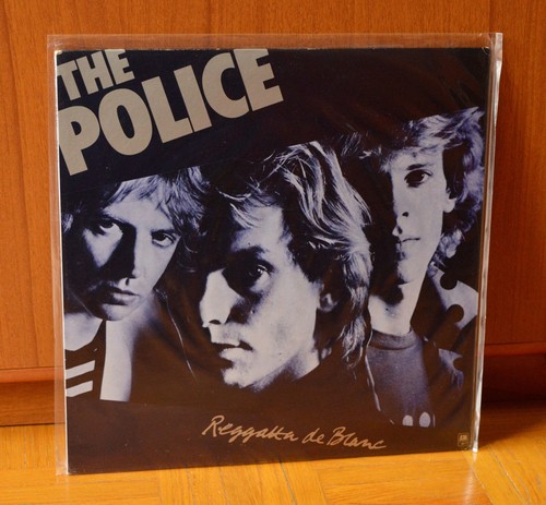The police reggatta de - -, blanc